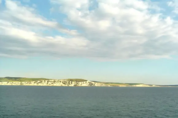 Les falaises vues de la mer