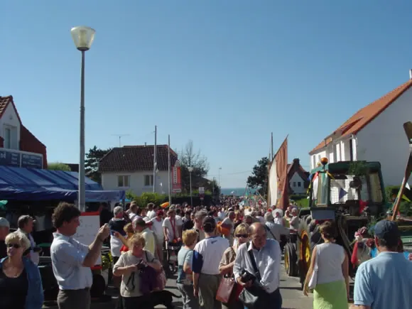 Du monde à la fête du Flobart