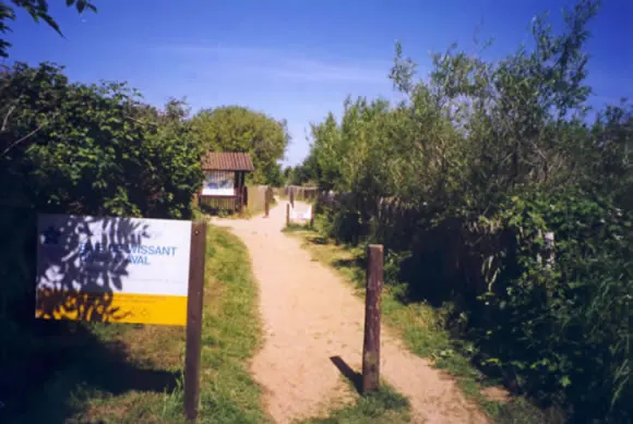 Sentier pédestre balisé